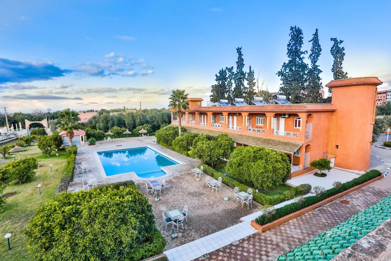 Complexe El Bassatine Hotel Beni Mellal Exterior photo