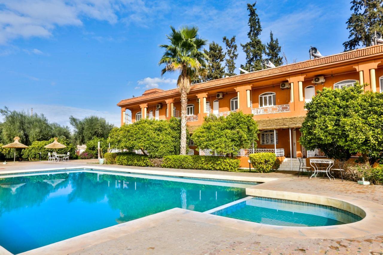 Complexe El Bassatine Hotel Beni Mellal Exterior photo